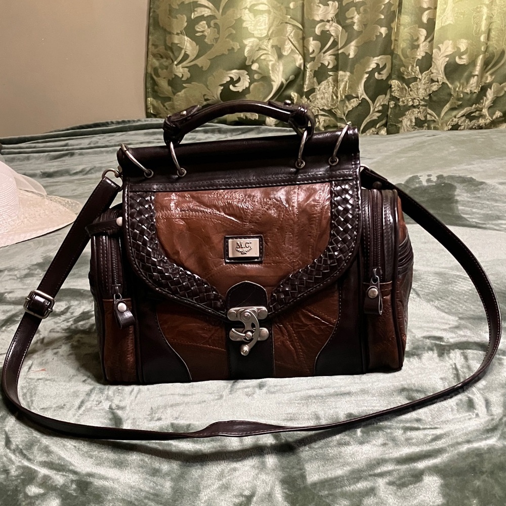 Vintage mc Marc Chantal genuine, leather satchel